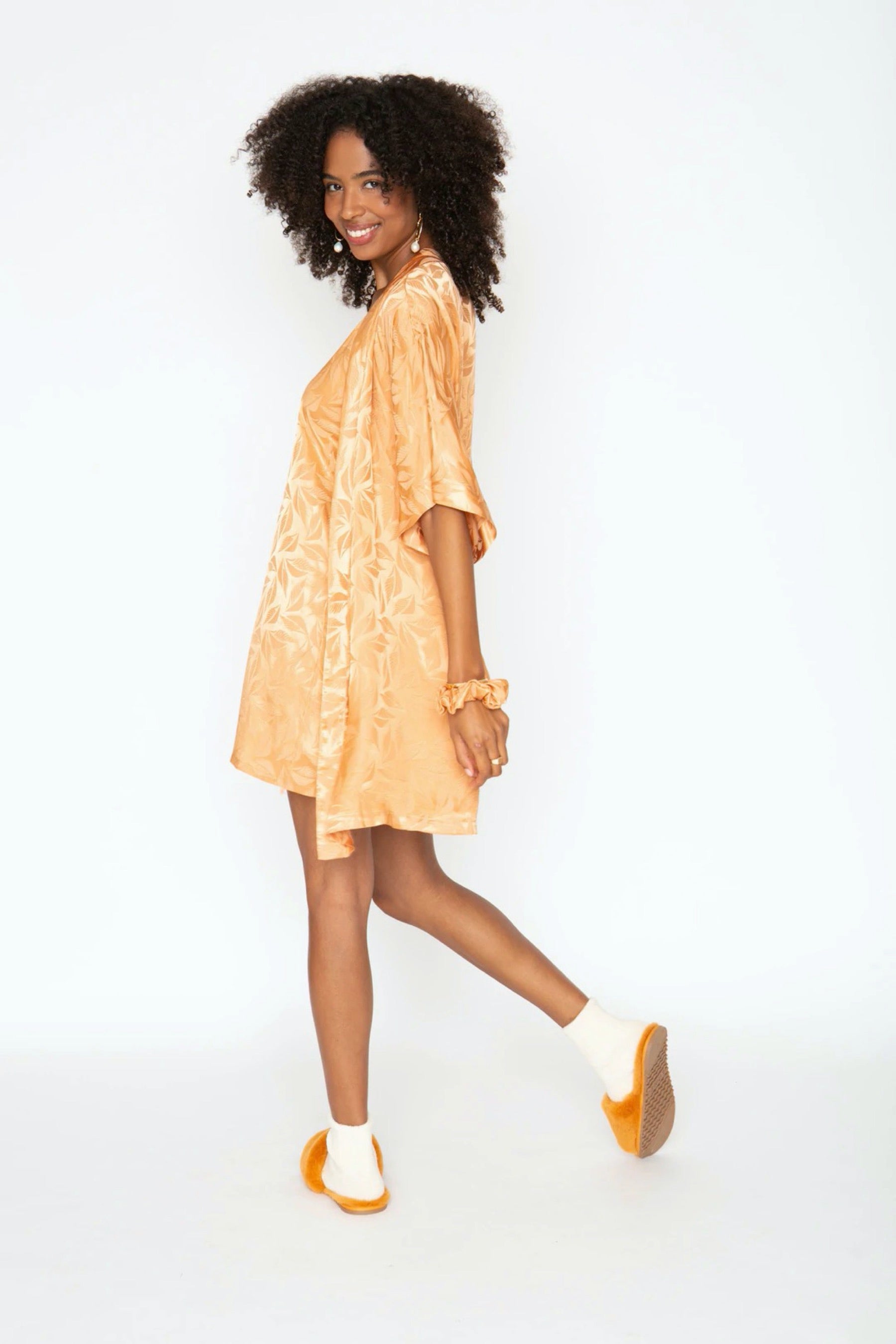 Tangerine Palm Short Robe