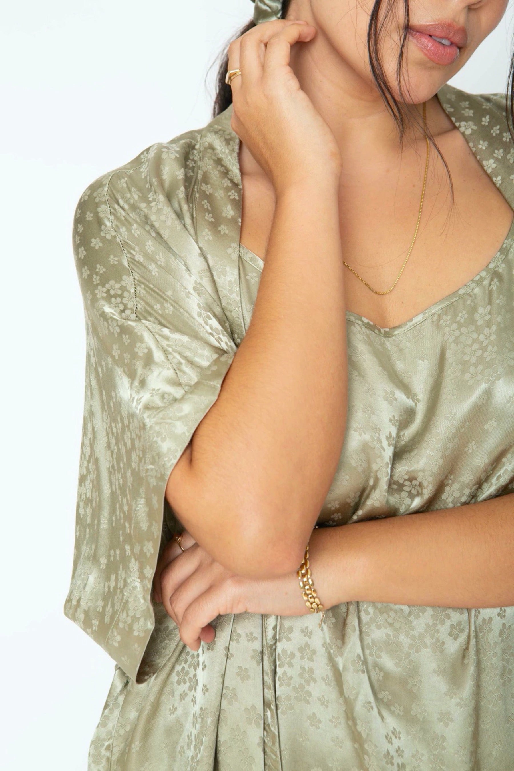 Pistachio Floral Short Robe