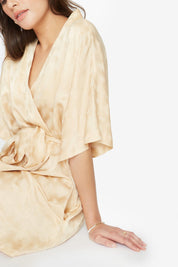Creme Zig Zag Short Robe