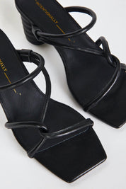 Black Kamill Heel