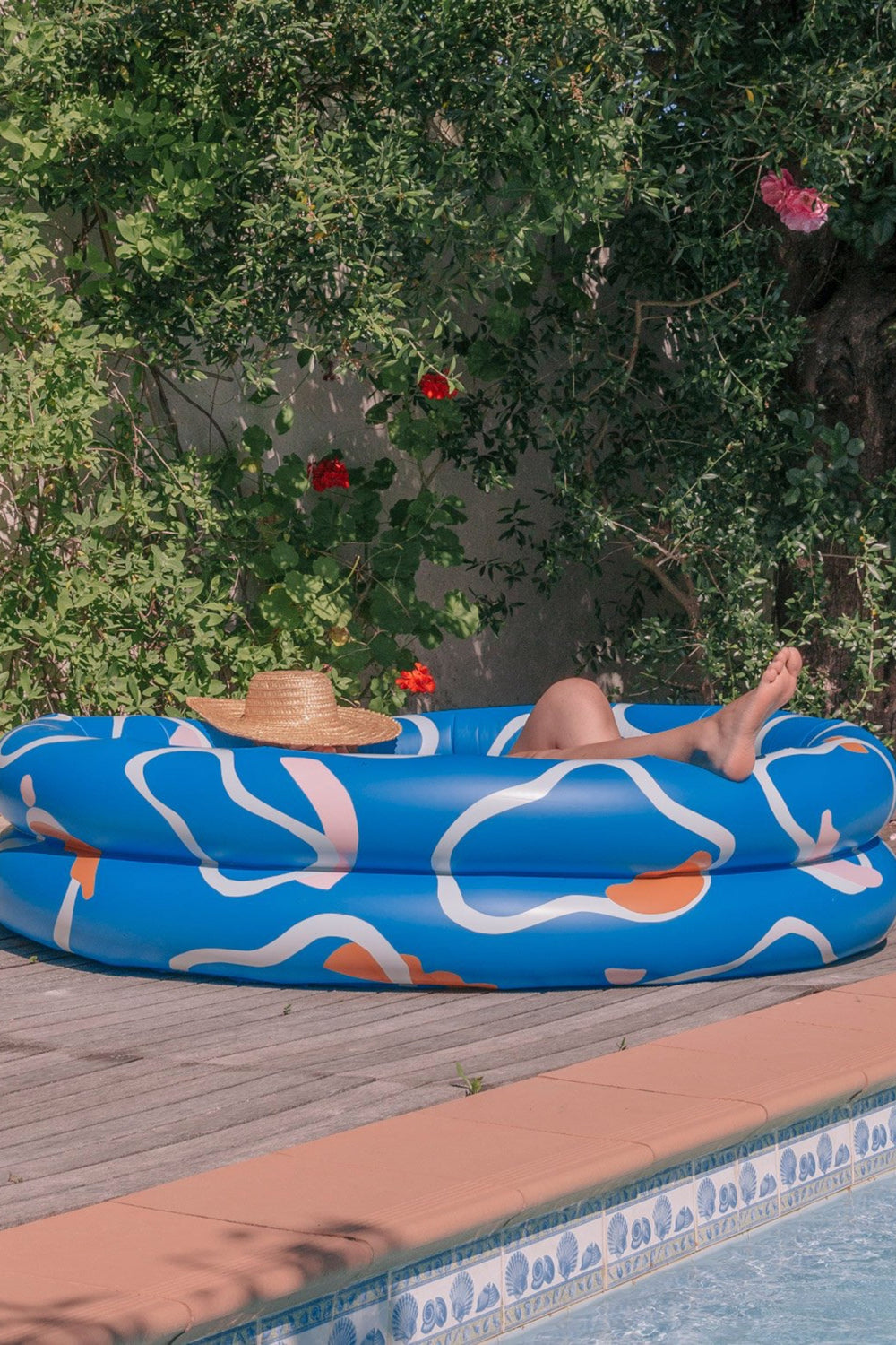 Anna Beam X MYLLE Inflatable Pool