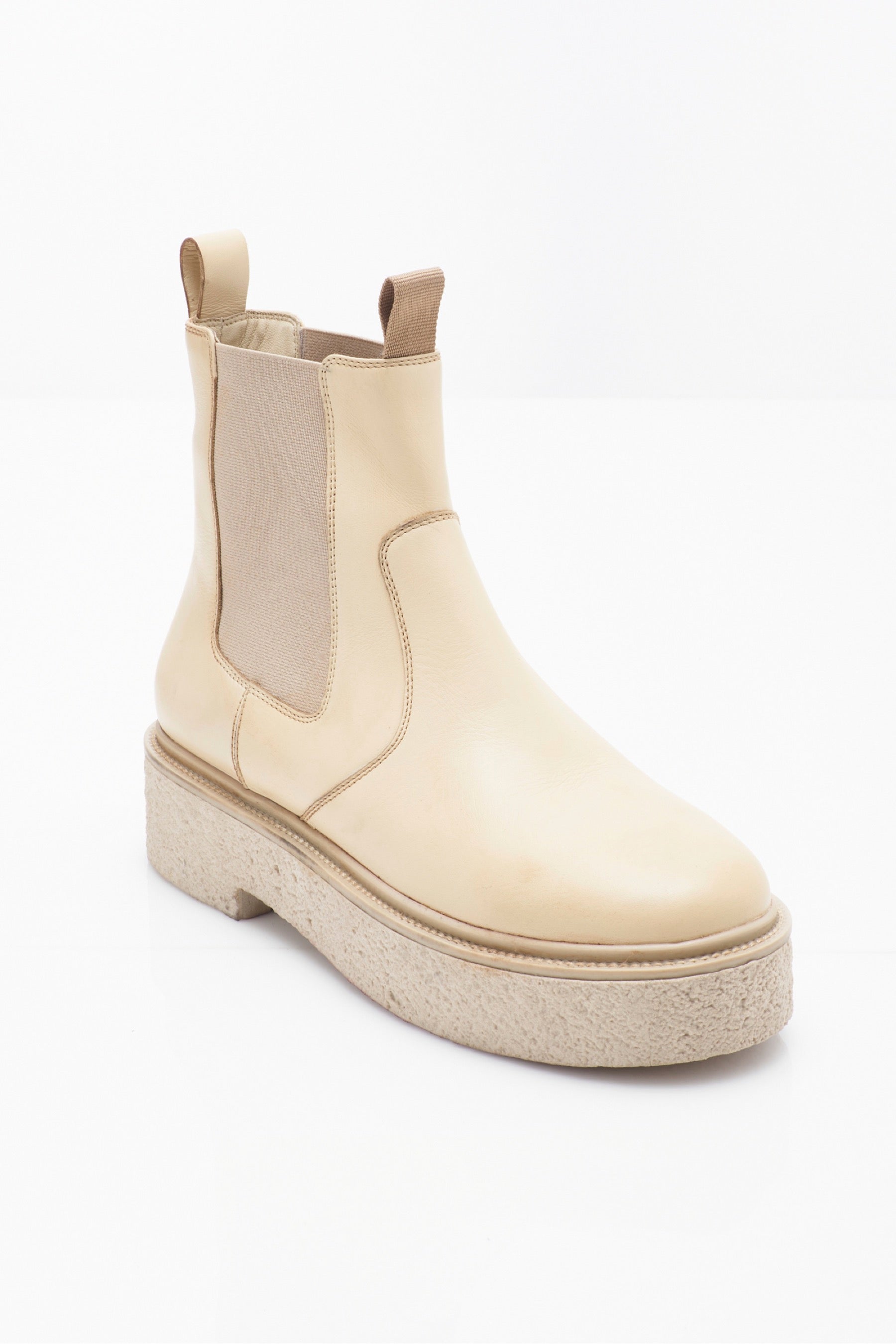 Vintage Vanilla Carmel Chelsea Boot