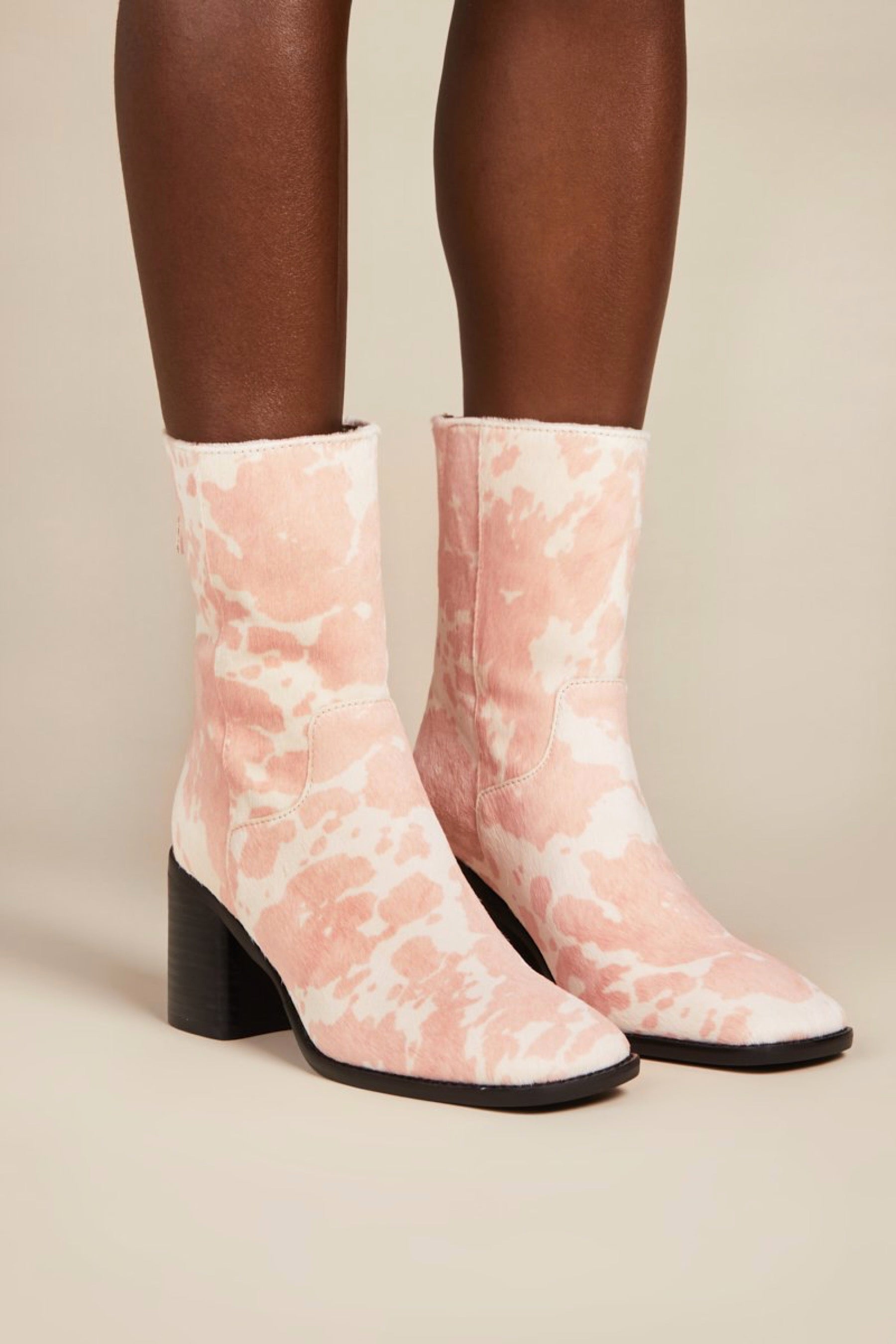 Moo Pink PG Boot