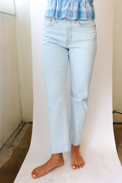 Think Outside The Box Wedgie Straight