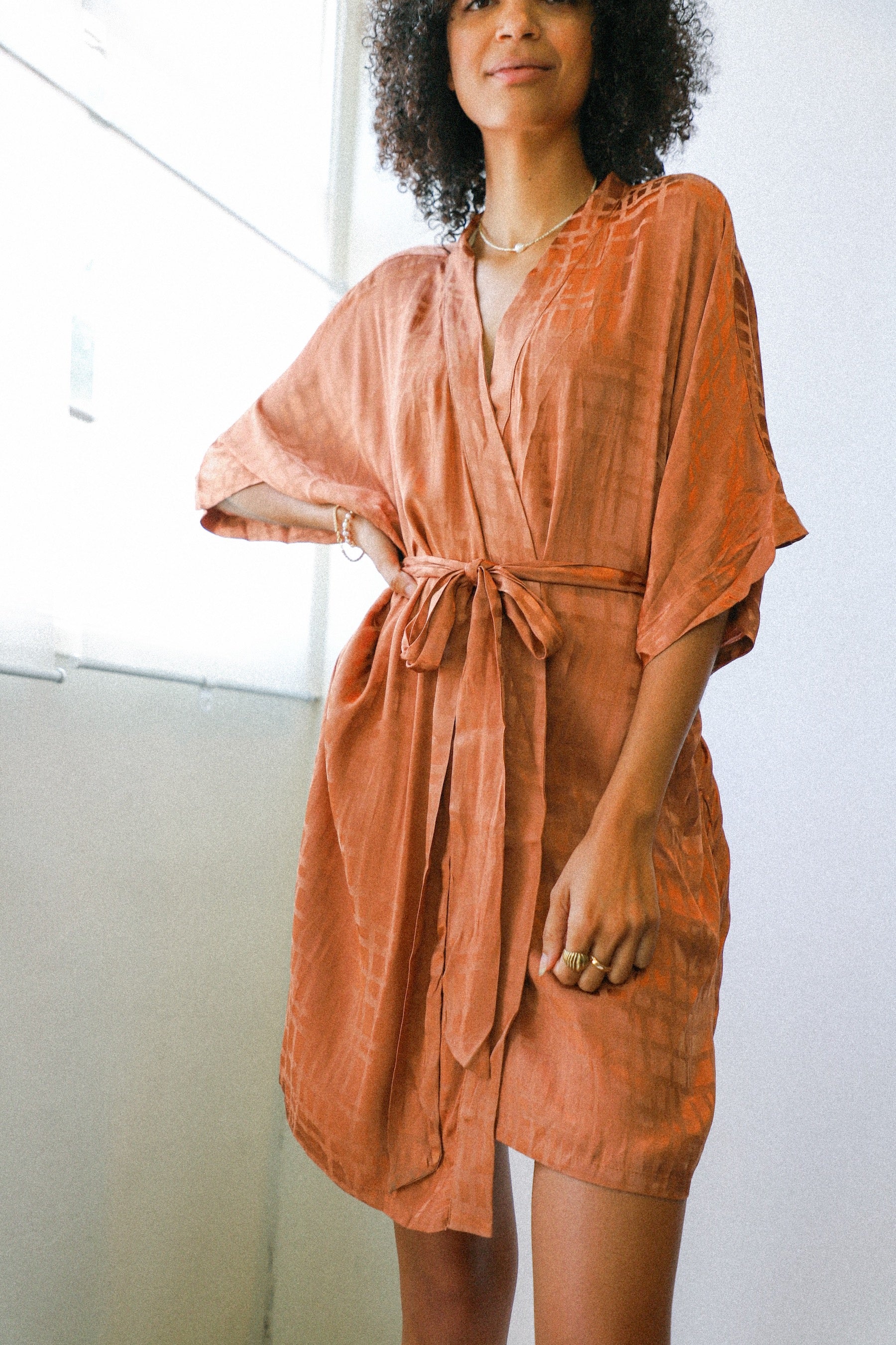 Tobacco Abstract Short Robe