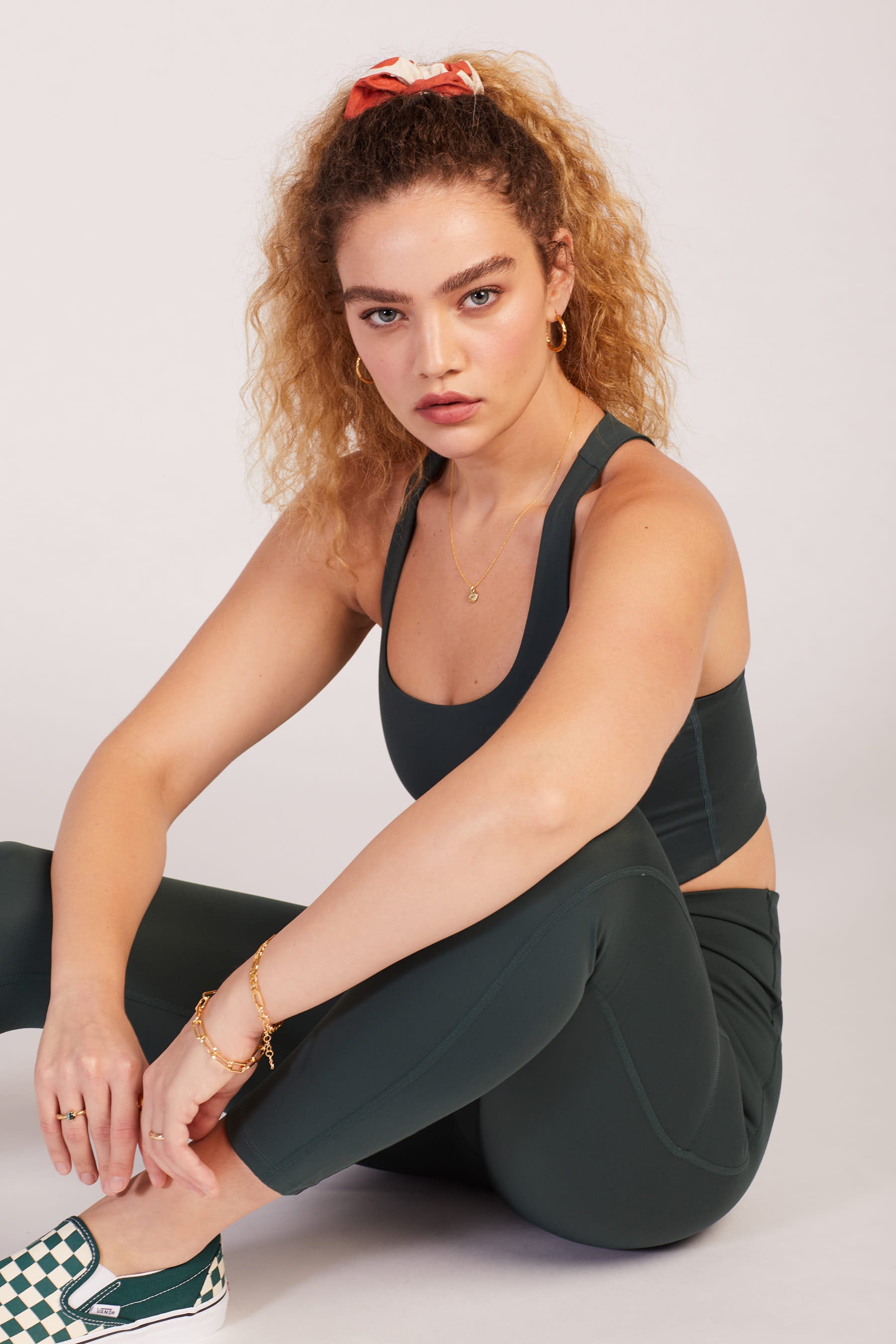 23 3/4" Moss High Rise Pocket Legging