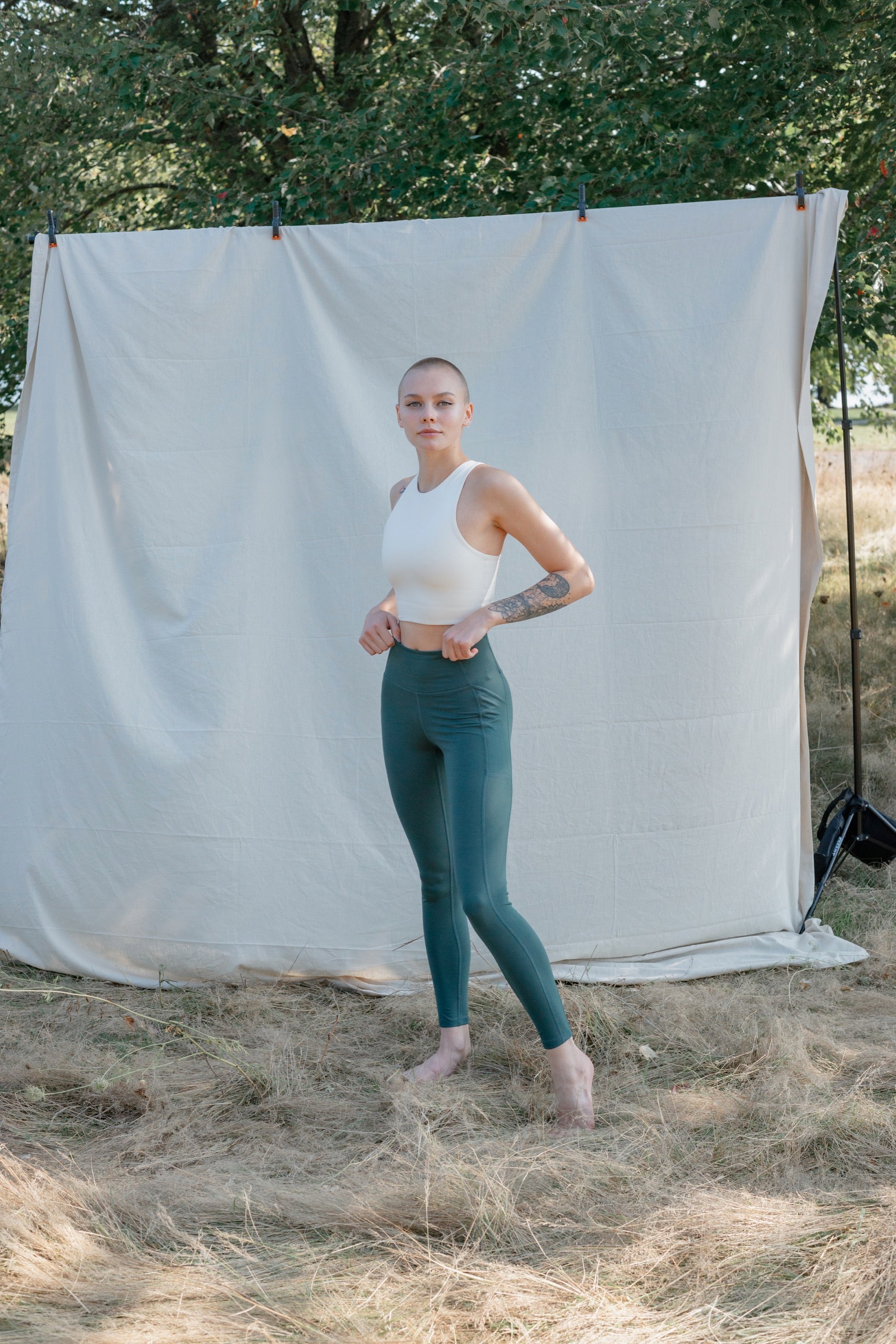 23 3/4" Moss High Rise Pocket Legging