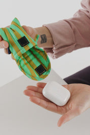 Lawn Stripe Earbuds Case