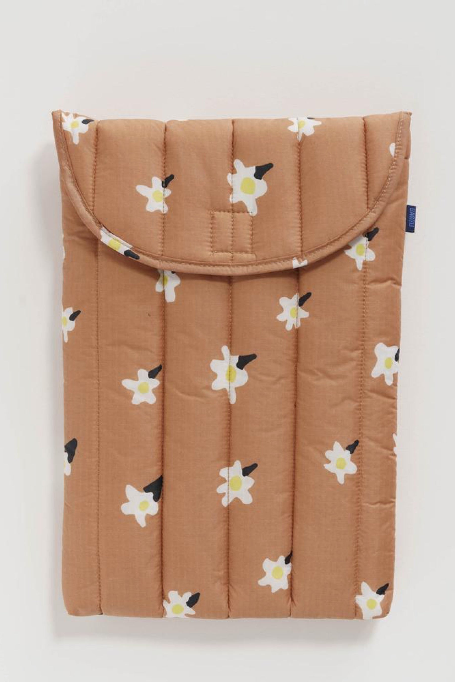 Painted Daisy Puffy Laptop Sleeve
