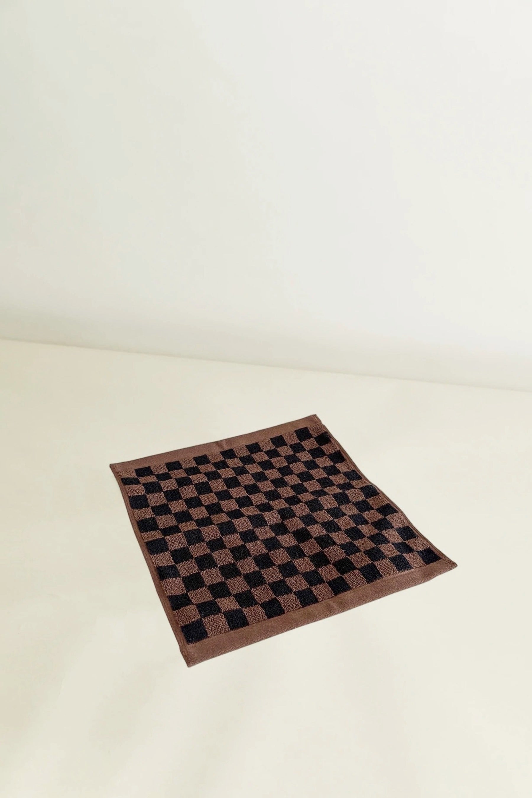 Tabac + Noir Quill Face Cloth