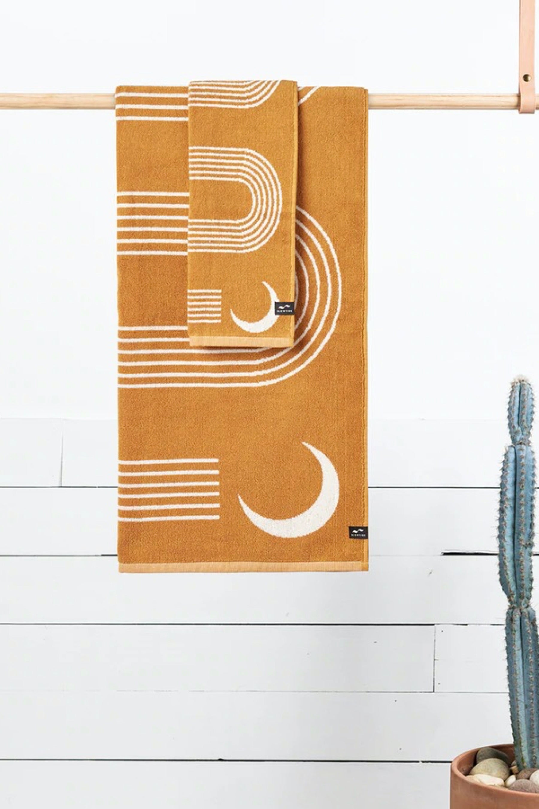 Henna Real Fun Bath Towel