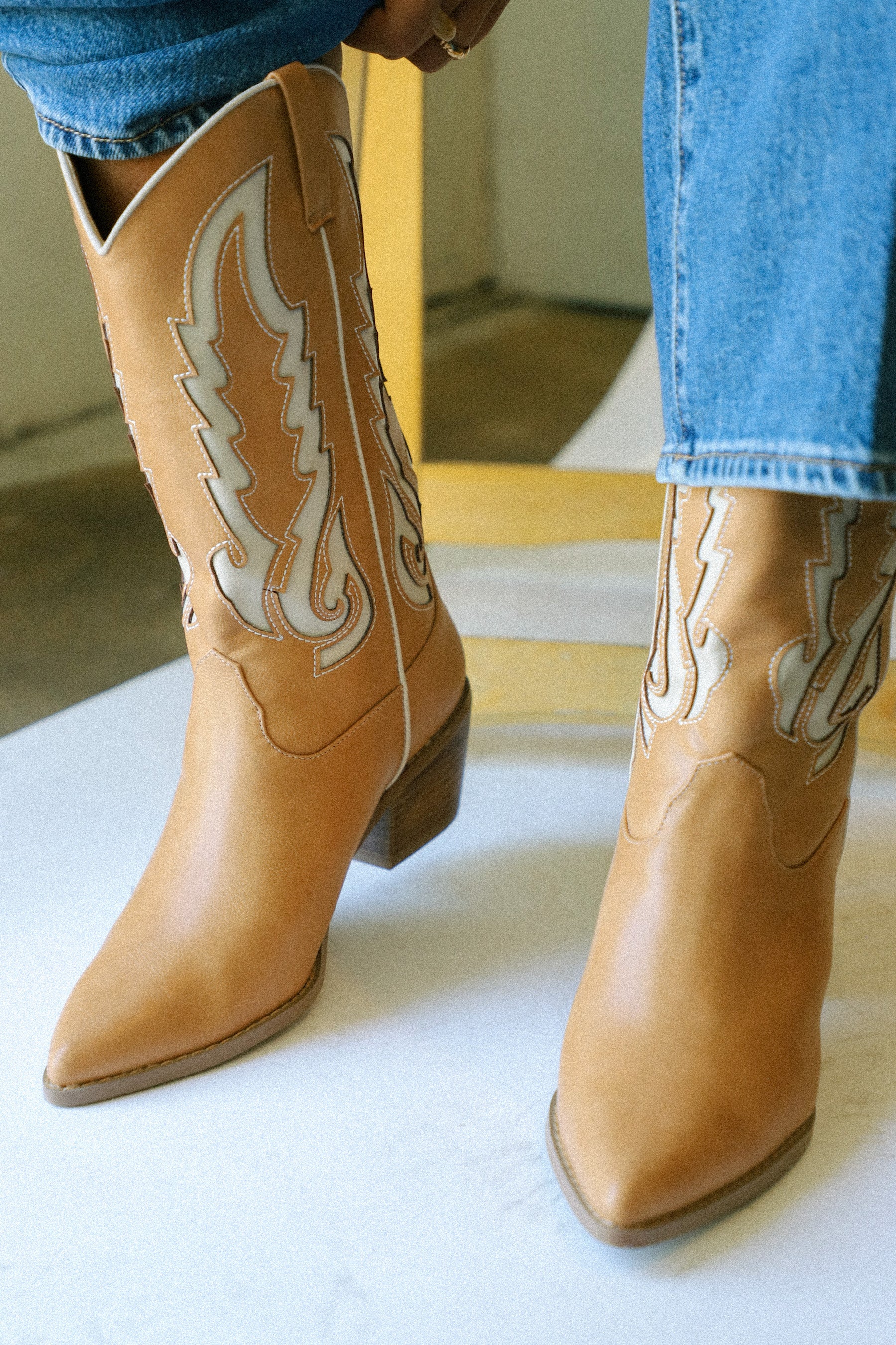 Camel Norva Boot