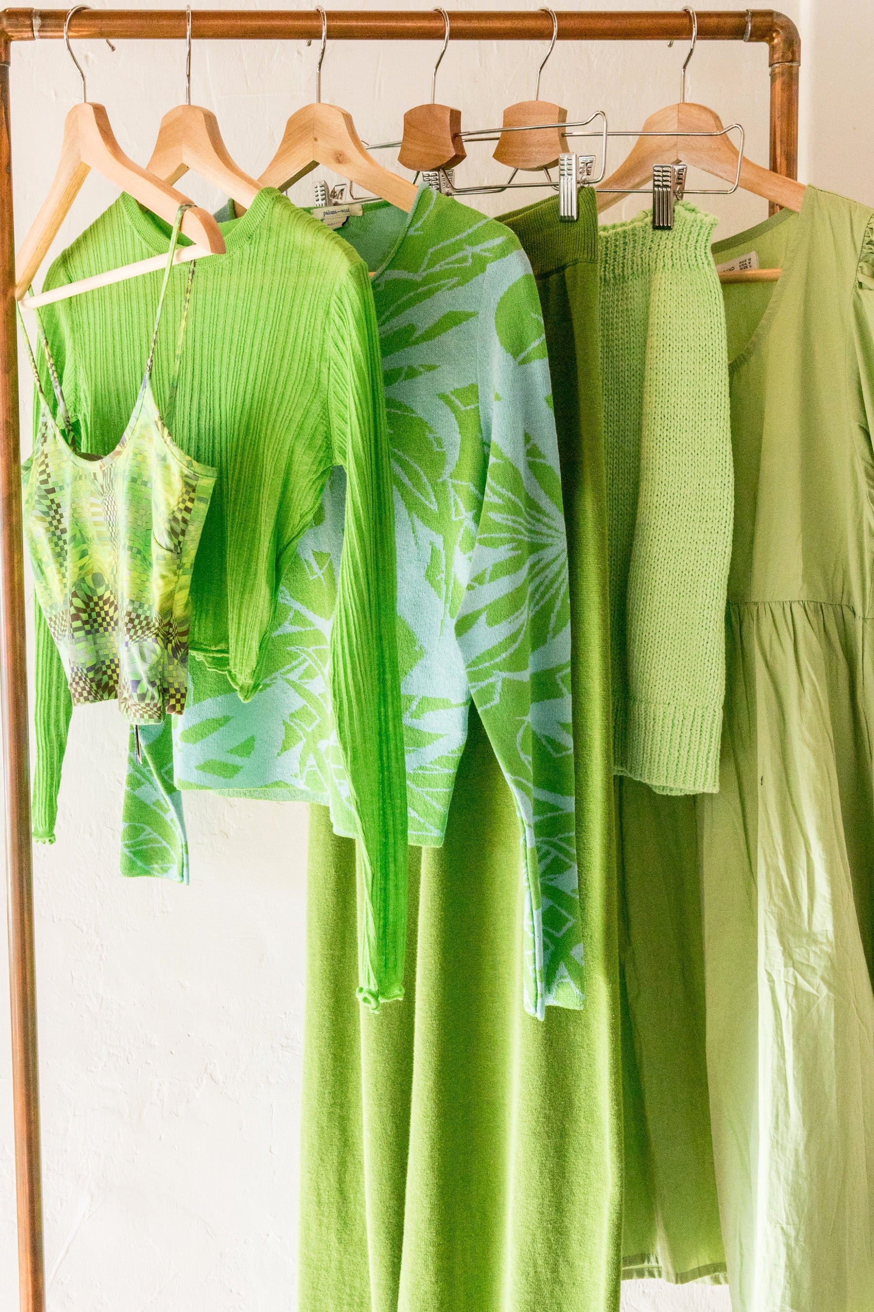 Intense Green Neng Top