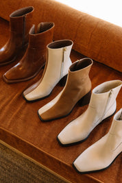 Bone Ezra Boot