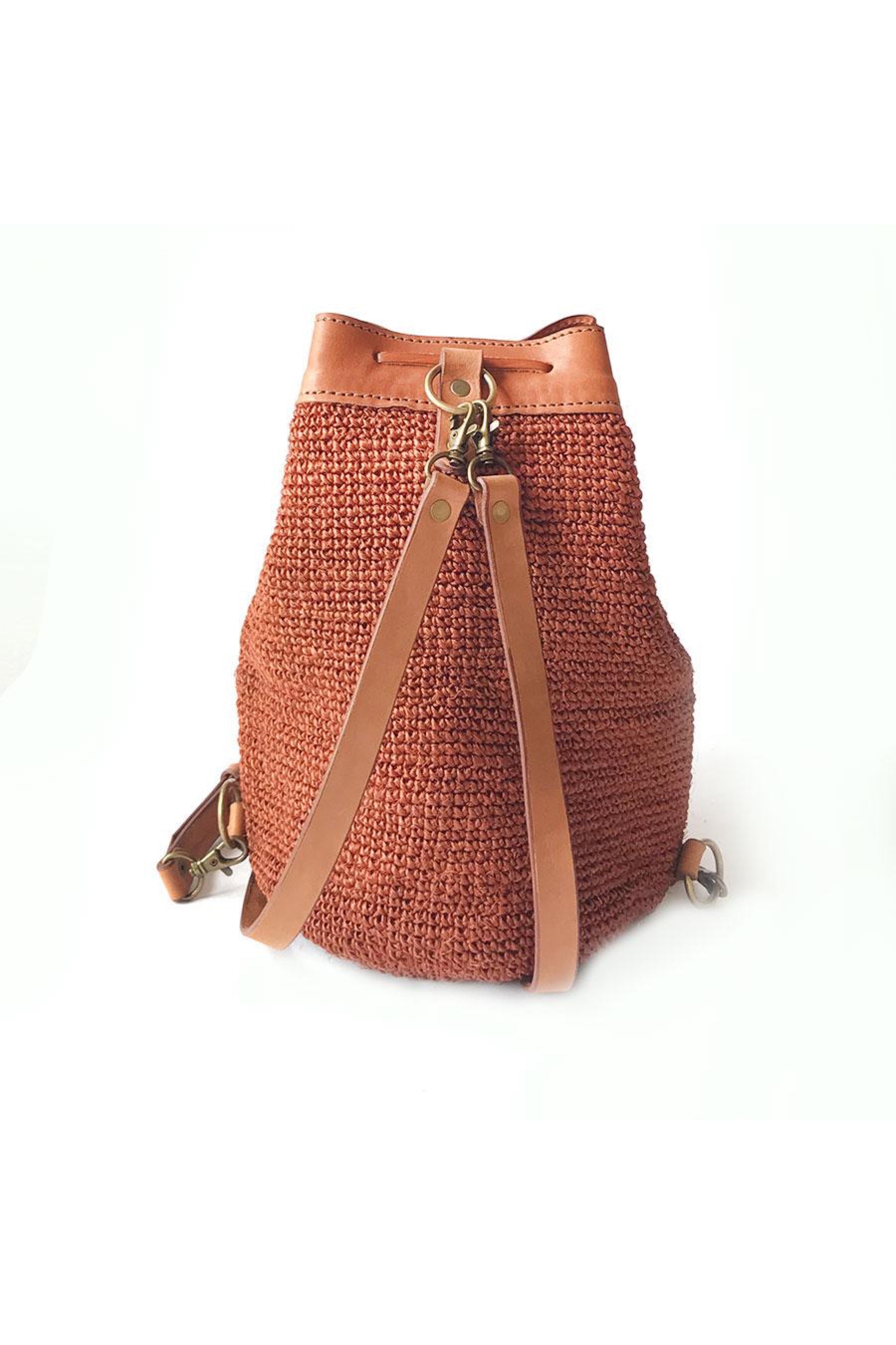 Transito-Mini-Backpack-Handmade-Made-by-Minga-Orange2_900x900_4eb796a9-3363-4cf7-bf60-000249193ef4.jpg
