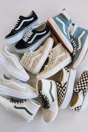 Mojave Desert Cozy Hug Sk8-Hi