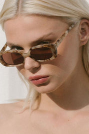 Caramel Tort Zou Bisou Sunglasses