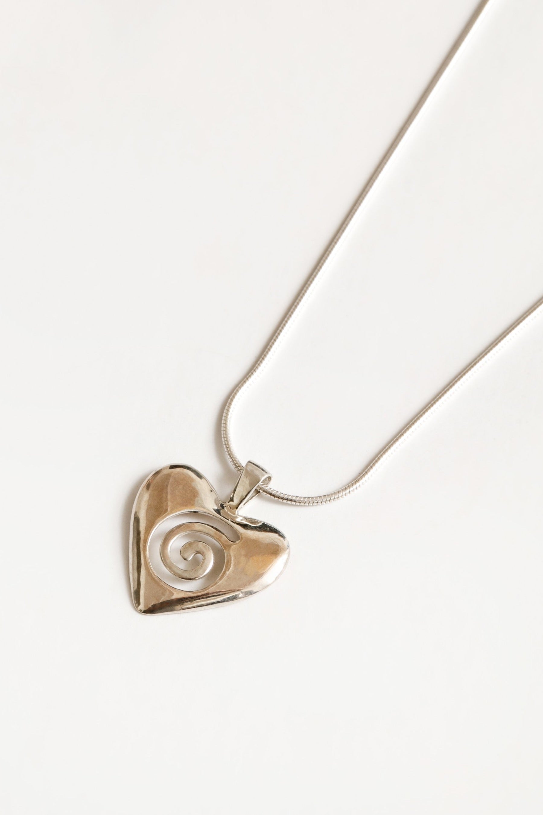 Silver Alma Necklace