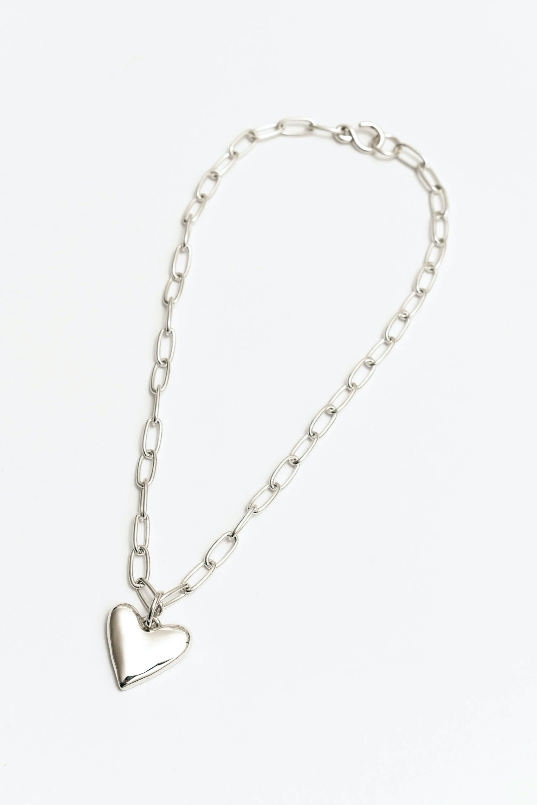 Silver Naomi Necklace