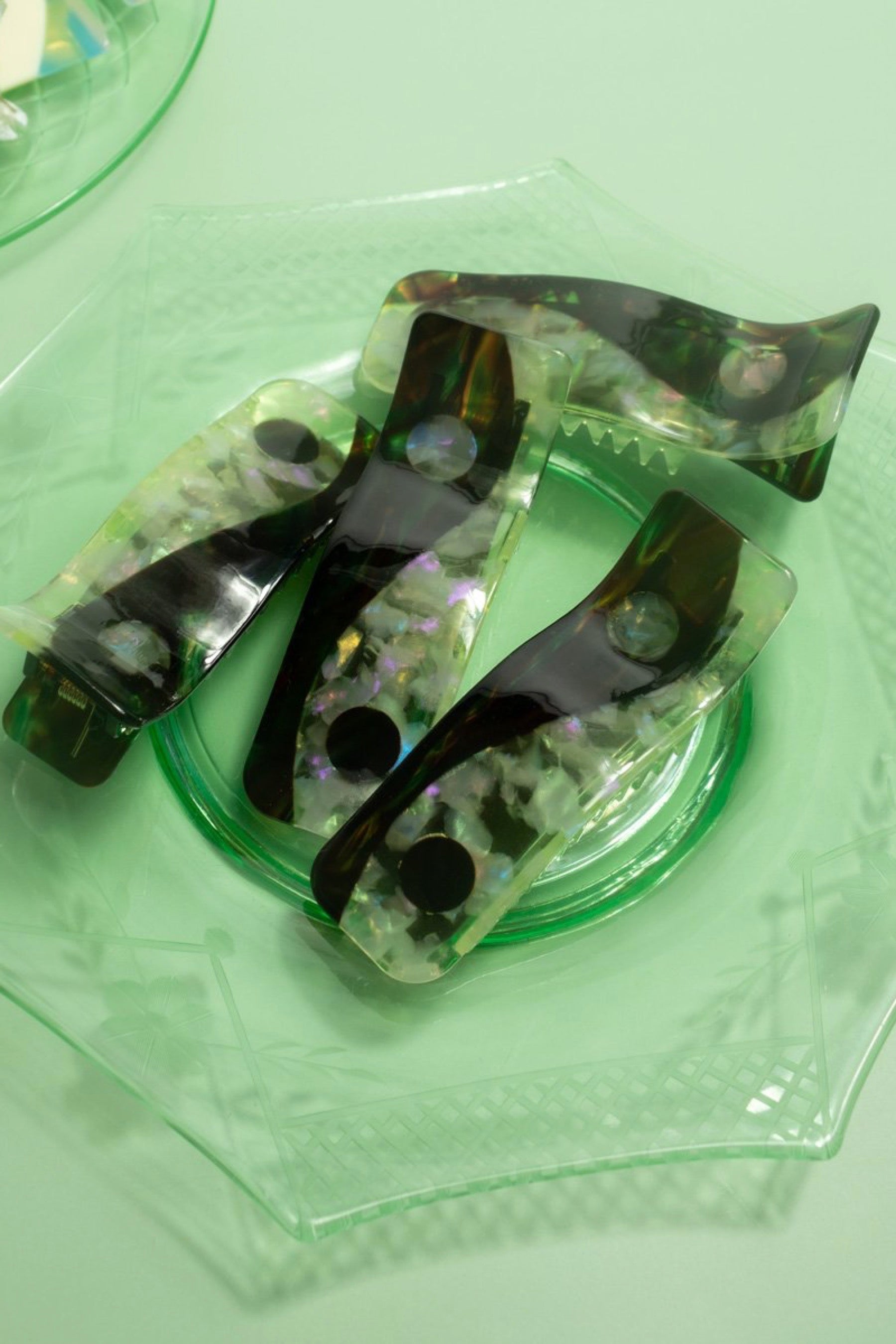 XL Grass Jelly Yin Yang Clip