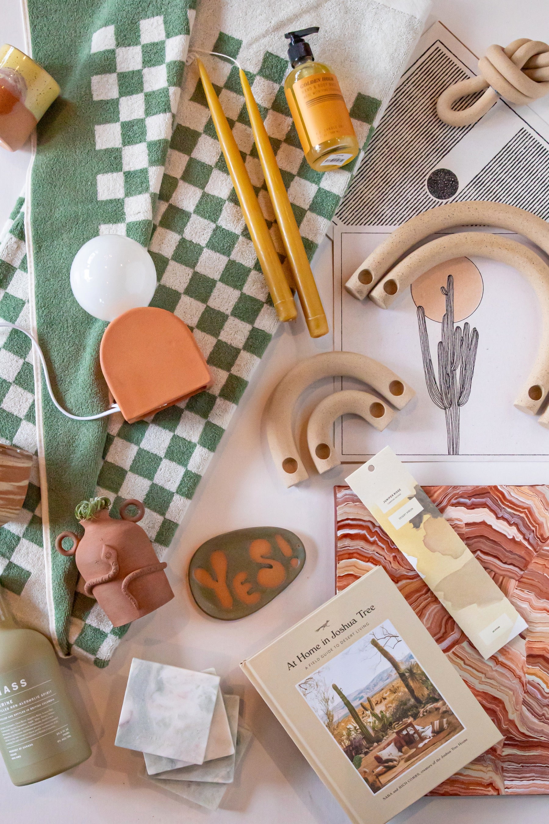 Speckled Arc Candleholders