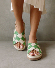 Ivory + Evergreen Scacchi Sandal
