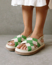 Ivory + Evergreen Scacchi Sandal