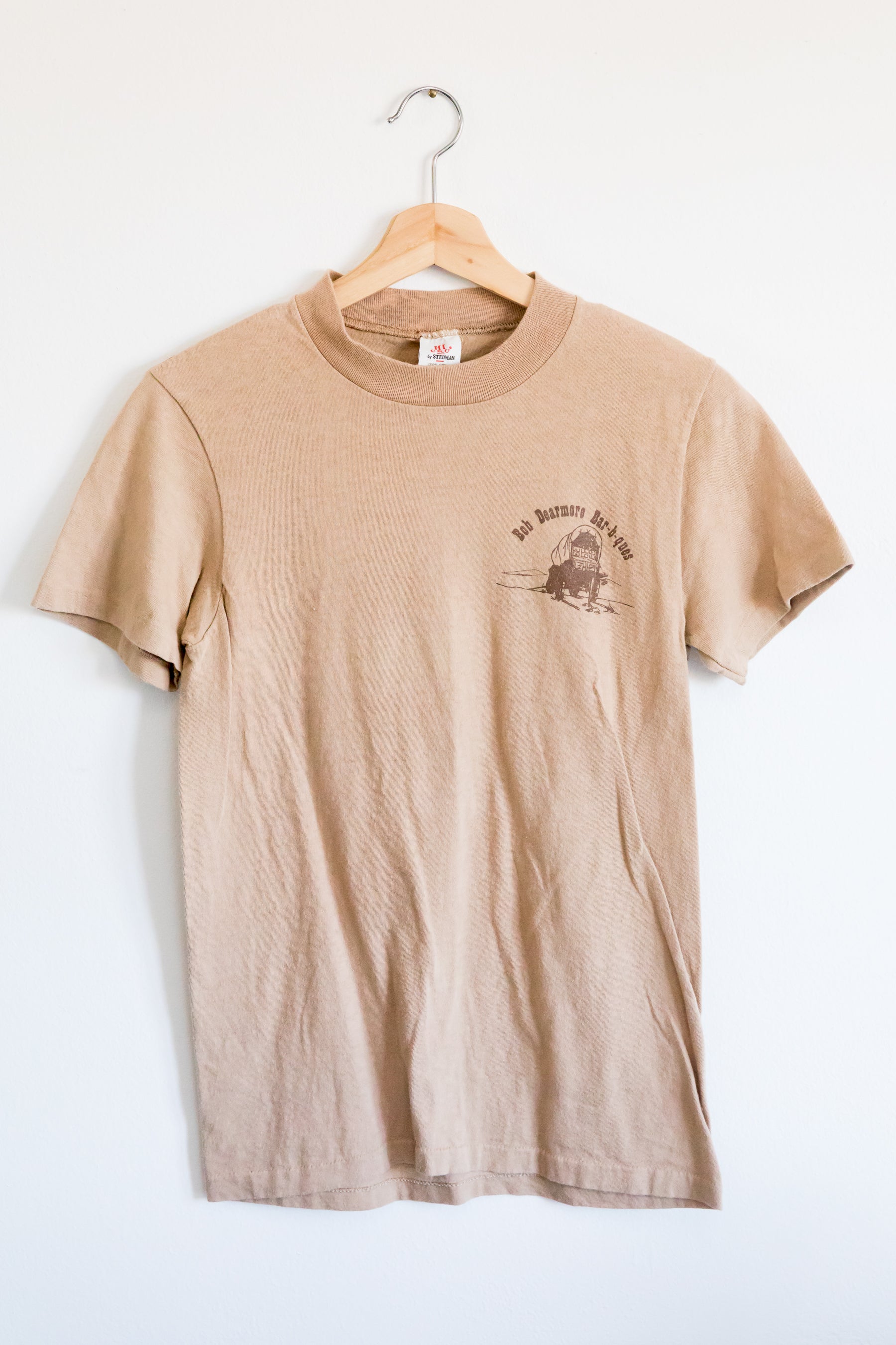 Dearmore Tee