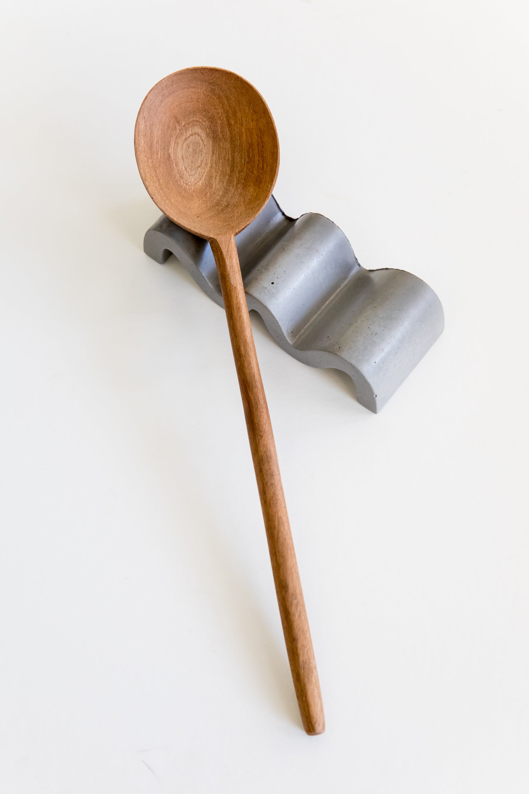 Charcoal Vija Stand
