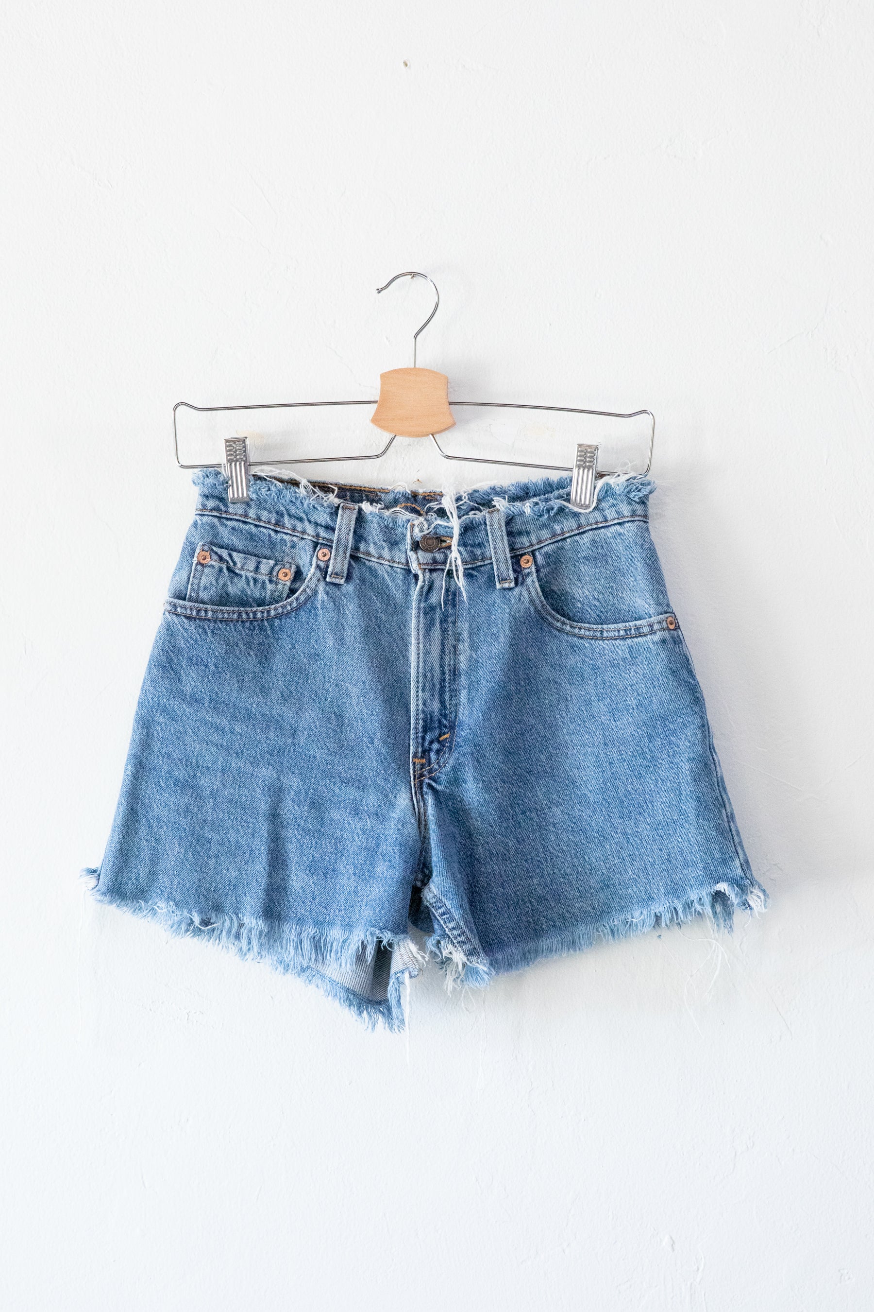 Vintage Levi's Shorts 2