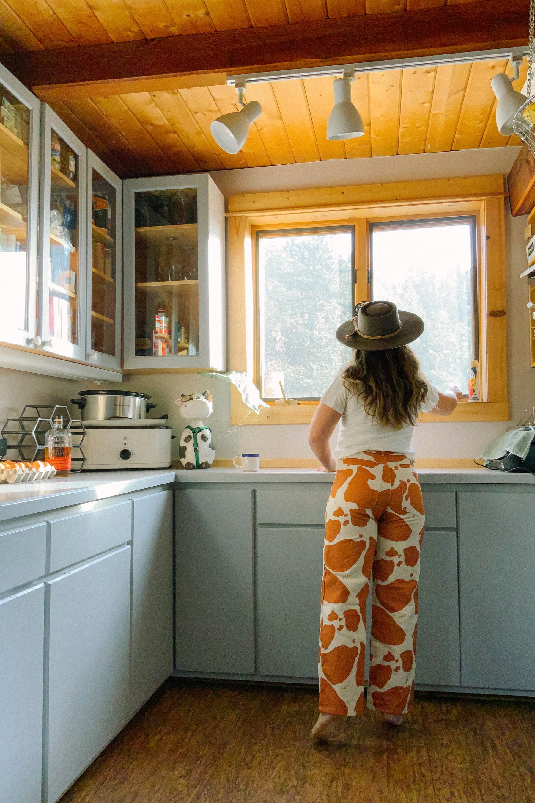 Brown Cow Robyn Jean